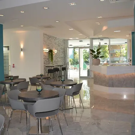 Hotel Carducci 3*
