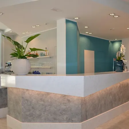 Hotel Carducci 3*